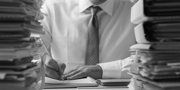 Asesoramiento / Aceptación / Renuncia Herencias Castellserà · Gestión de Trámites Notariales y Judiciales